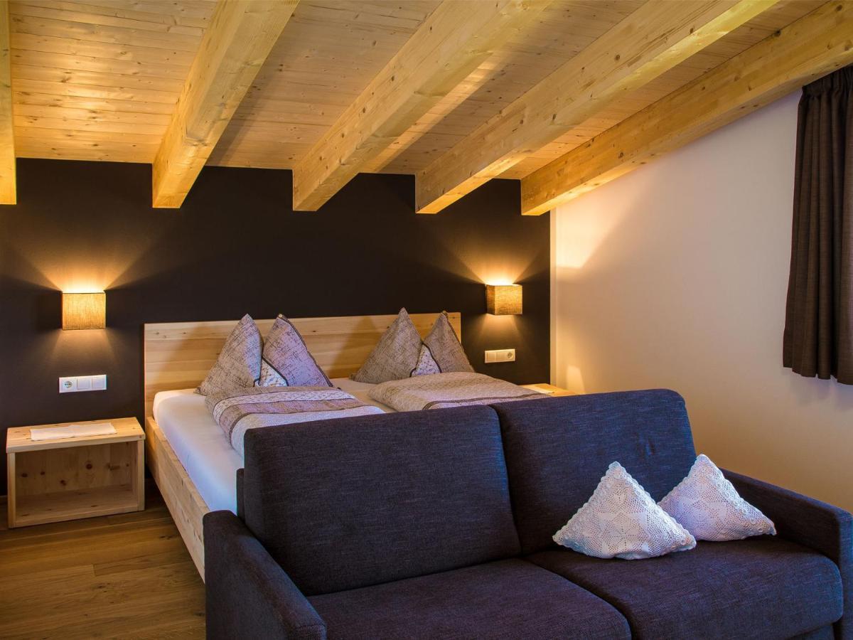 Naturhotel Edelweiss Terenten Zimmer foto